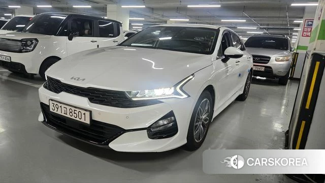 Kia K5 3rd generation 2023 Белый из Кореи, фото 2