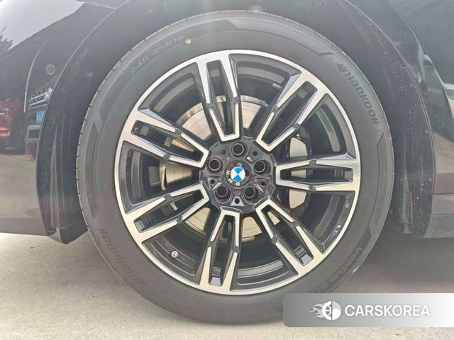 BMW 5 series id 4236168 из Китая 12