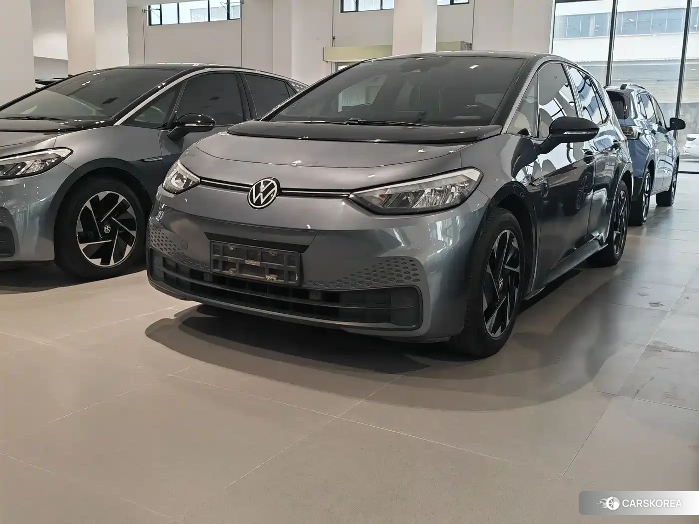 Volkswagen ID.3 2023 Silver/gray из Китая, фото 2