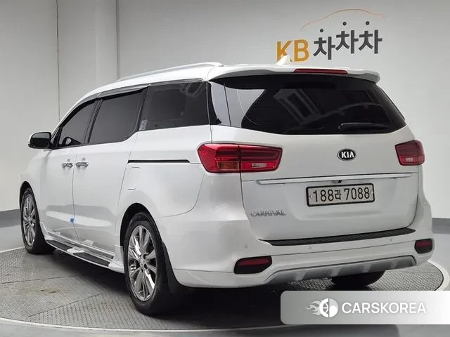 Kia The New Carnival id 3440031 из Кореи 12