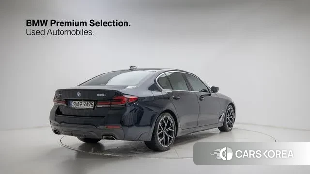 BMW 5 Series (G30) id 3695351 из Кореи 12