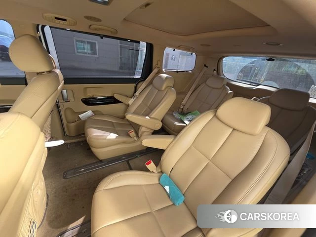 Kia The New Carnival id 4406365 из Кореи 10