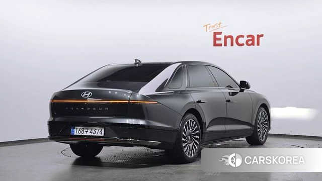 Hyundai Grandeur (GN7) id 4479975 из Кореи 12