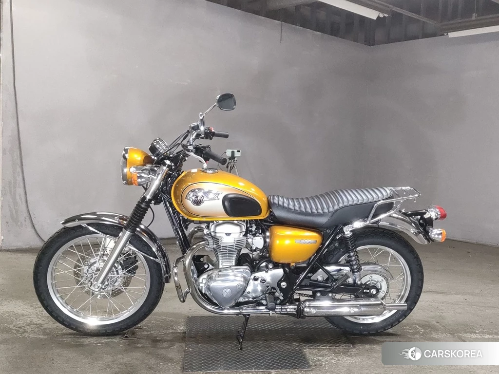 Проданный Kawasaki W800 2013 из Японии, фото 2