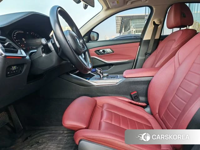 BMW 3 series 2021 Белый из Китая, фото 2