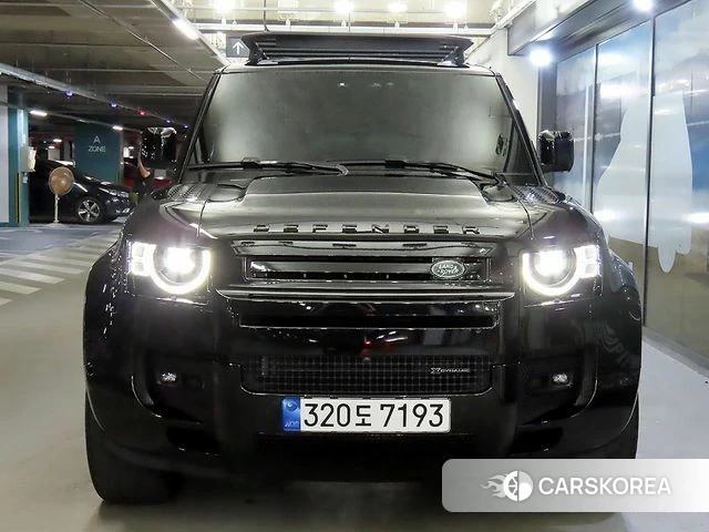 Land Rover Defender (L663) 2023 Черный из Кореи, фото 2