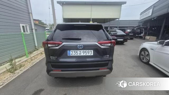 Toyota RAV4 5th Generation 2023 Серый из Кореи, фото 2