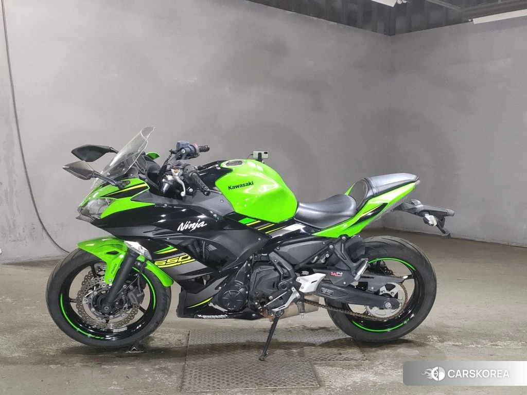 Проданный Kawasaki NINJA 650 id 4077905 из Японии