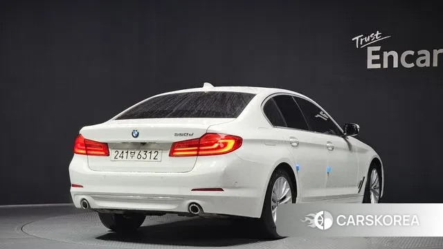 BMW 5 Series (G30) id 3417920 из Кореи 12