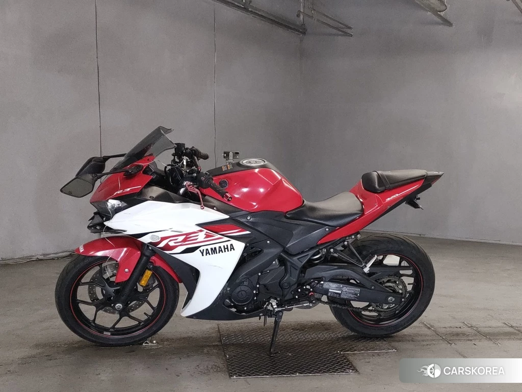 Проданный Yamaha YZF-R3 2016 из Японии