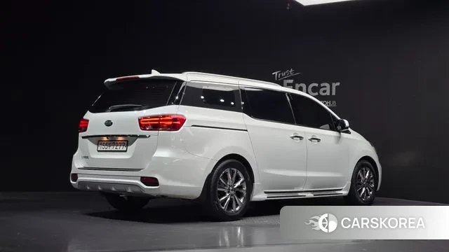 Kia The New Carnival id 3344487 из Кореи 12