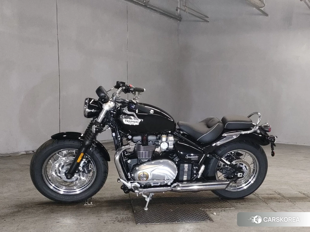 Проданный Triumph SPEEDMASTER 2023 из Японии, фото 2