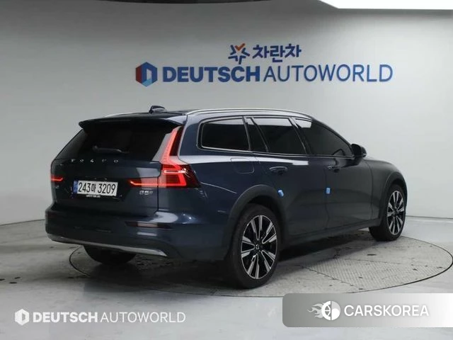 Volvo V60 Cross-Country 2nd Generation id 4524090 из Кореи 12