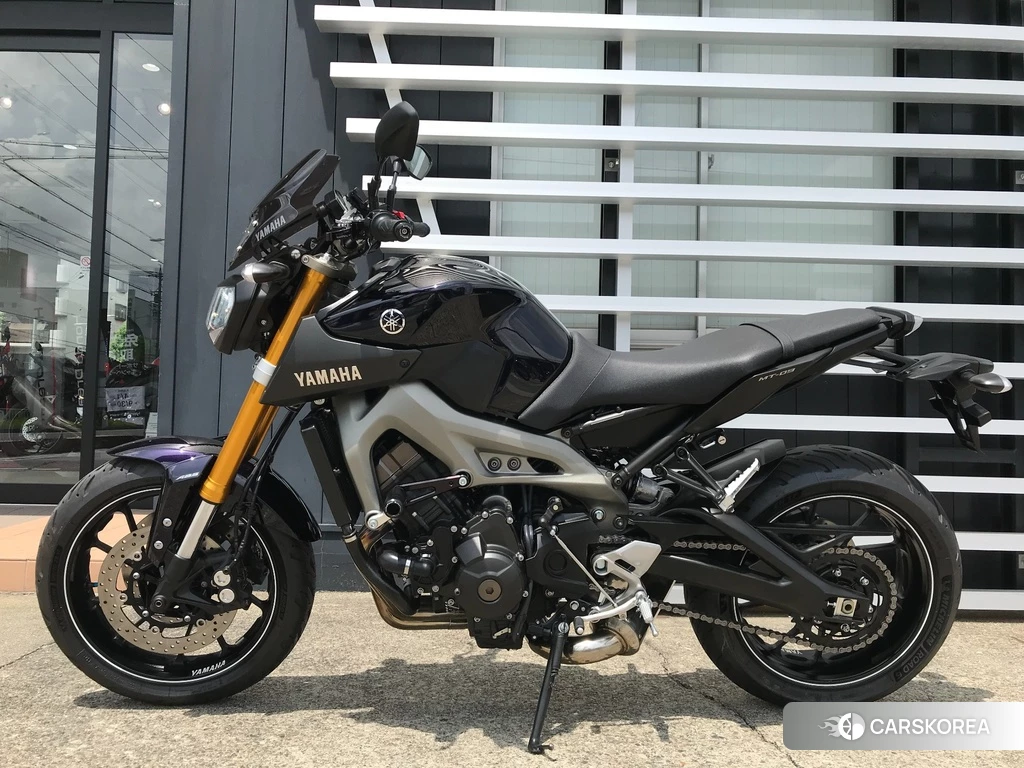 Проданный Yamaha MT-09 ABS 2015 из Японии