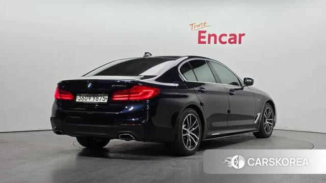 BMW 5 Series (G30) id 3873097 из Кореи 12