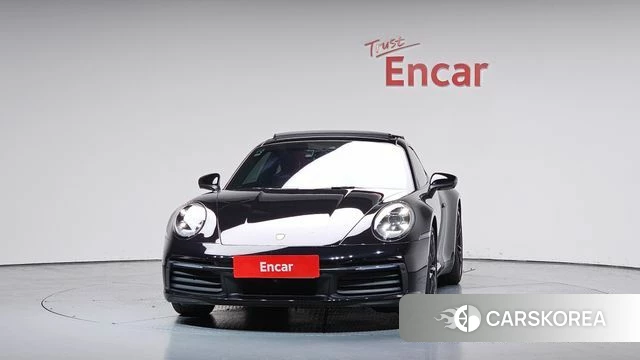 Porsche 911(992) id 4250446 из Кореи 12