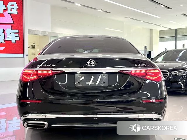 Mercedes-Benz Maybach S-class 2023 Черный из Китая, фото 2
