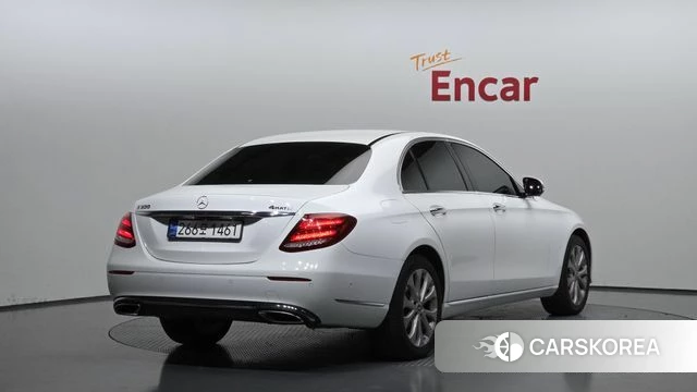 Mercedes-Benz E-Class W213 id 4295186 из Кореи 12