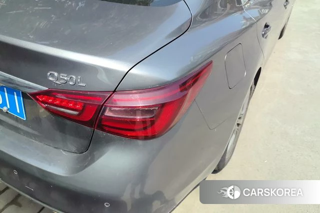 Infiniti Q50L id 4242587 из Китая 9