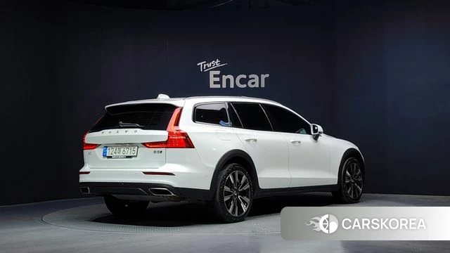Volvo V60 Cross-Country 2nd Generation id 4355491 из Кореи 12