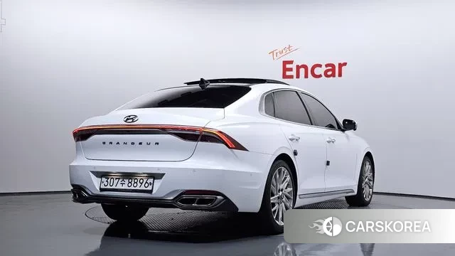 Hyundai The New Grandeur IG id 3402568 из Кореи 12