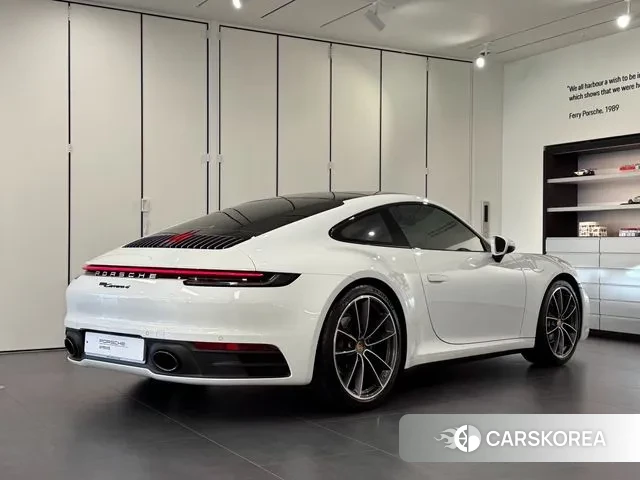 Porsche 911(992) id 2891203 из Кореи 4