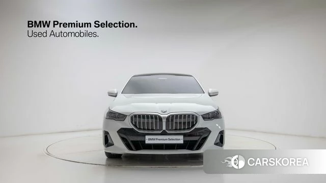 BMW 5 Series (G60) id 4442508 из Кореи 12
