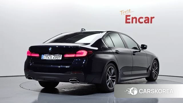 BMW 5 Series (G30) id 4675539 из Кореи 12