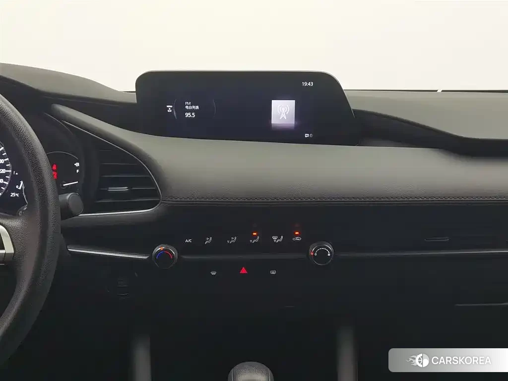 Mazda 3 id 4538889 из Китая 12