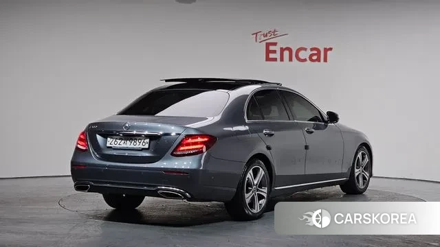 Mercedes-Benz E-Class W213 id 3484661 из Кореи 12