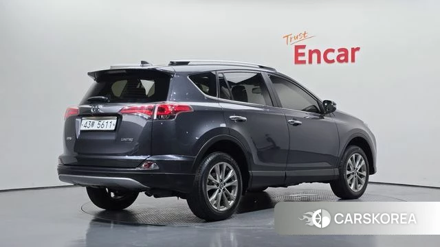 Toyota RAV4 id 4781114 из Кореи 12