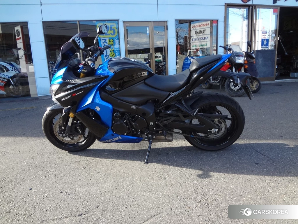 Проданный Suzuki GSX-S1000F 2017 из Японии