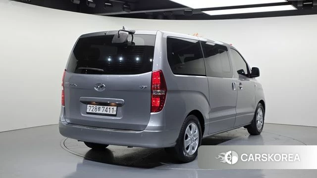 Hyundai The New Grand Starex id 4269163 из Кореи 12