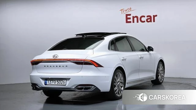 Hyundai The New Grandeur IG id 3819216 из Кореи 12