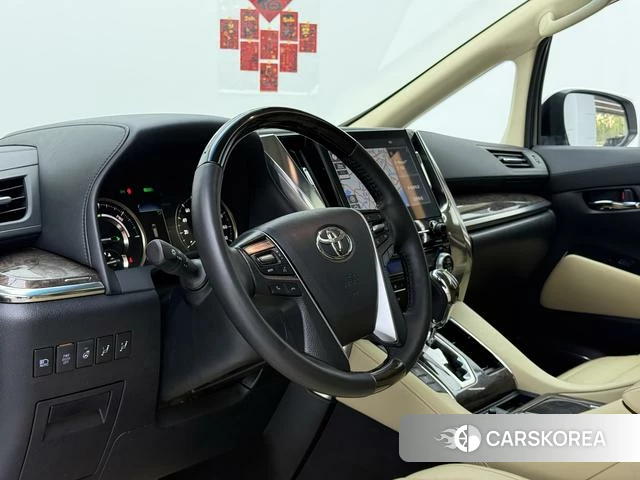 Toyota Elfa 2021 Белый из Китая, фото 3