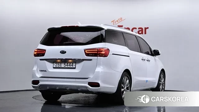 Kia The New Carnival id 3408194 из Кореи 12