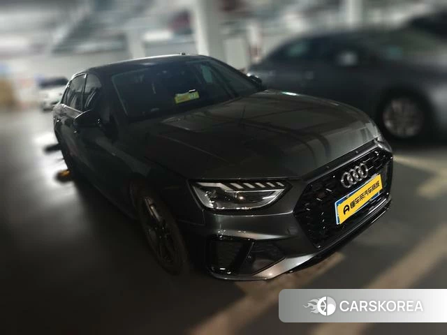 Audi A4L 2023 Темно-серый из Китая, фото 2