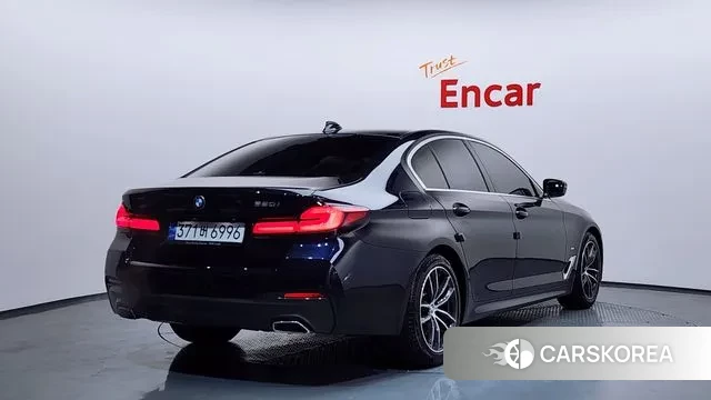 BMW 5 Series (G30) id 3483108 из Кореи 12