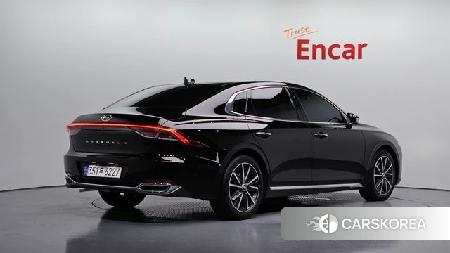 Hyundai The New Grandeur IG id 4662238 из Кореи 12