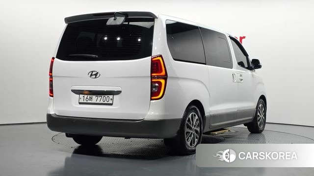 Hyundai The New Grand Starex id 4536803 из Кореи 12