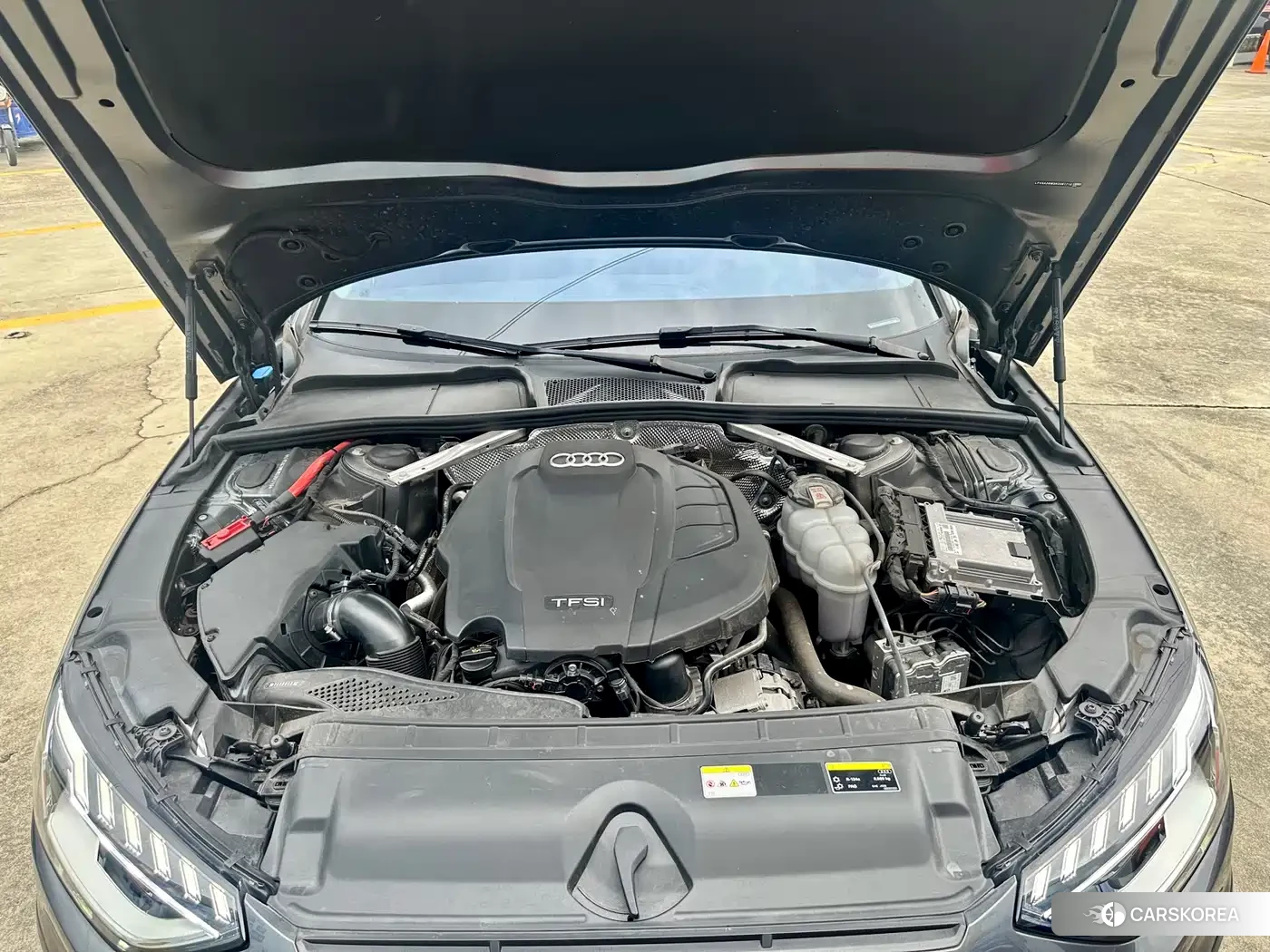 Audi A4L id 4548228 из Китая 11