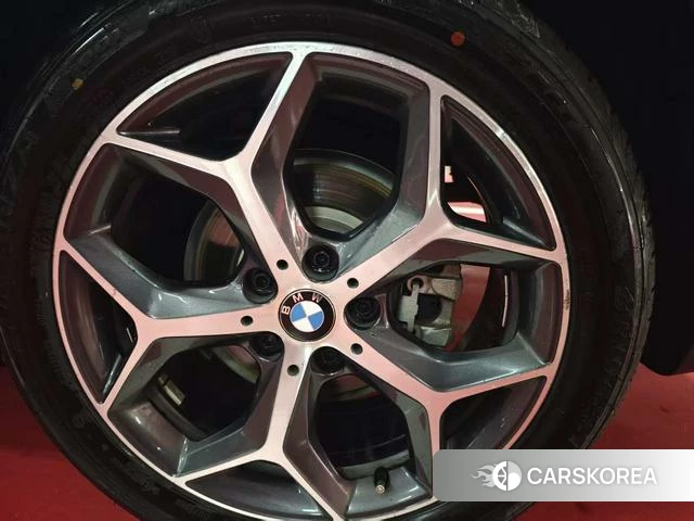 BMW X1 2019 Белый из Китая, фото 2