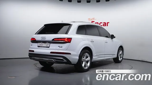 Audi Q7 (4M) id 2837892 из Кореи 12
