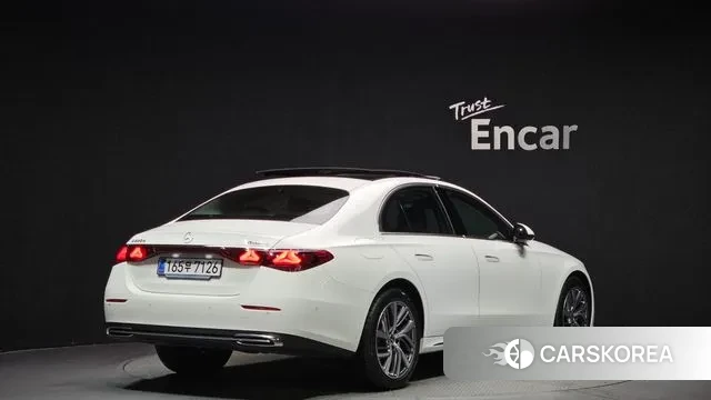 Mercedes-Benz E-Class W214 id 3734132 из Кореи 12