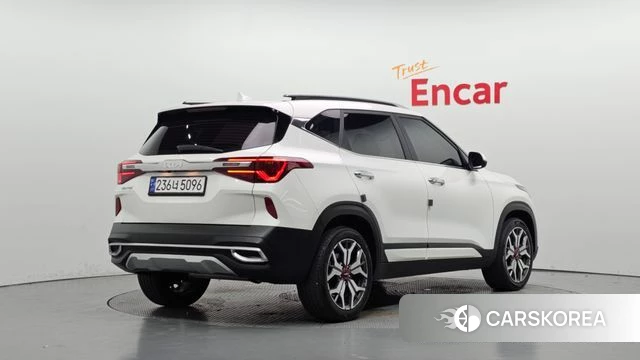 Kia Seltos id 4835632 из Кореи 12
