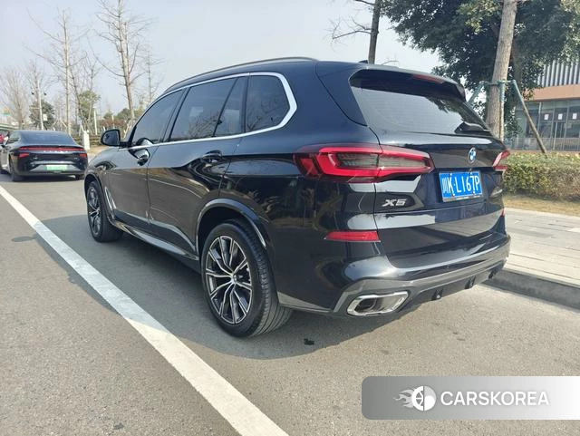 BMW X5 2022 Черный из Китая, фото 2