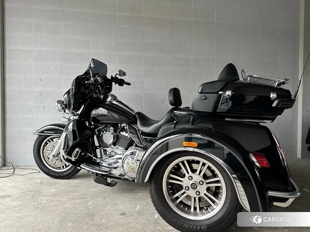 Проданный Harley-Davidson Electra Glide FLHTCU1740 2014 из Японии