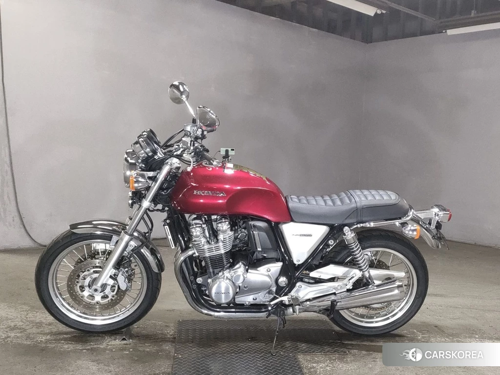 Проданный Honda CB1100EX 2018 из Японии