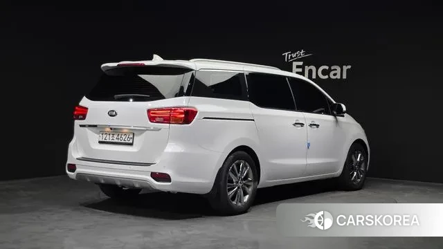 Kia The New Carnival id 3244062 из Кореи 12