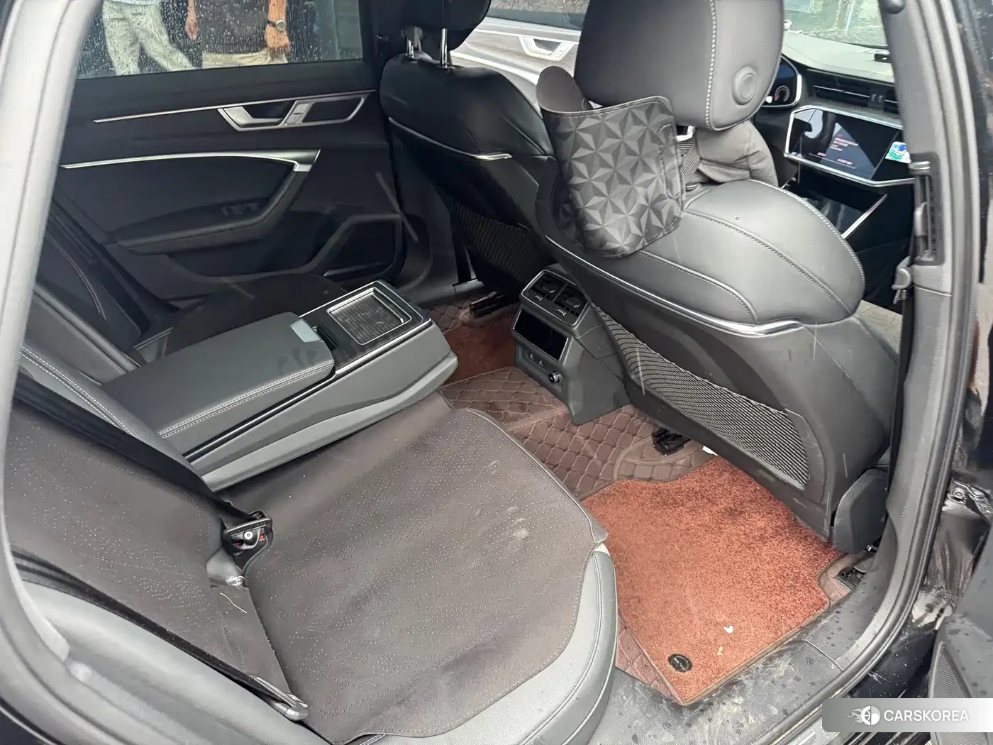 Audi A6L 2024 Черный из Китая, фото 4